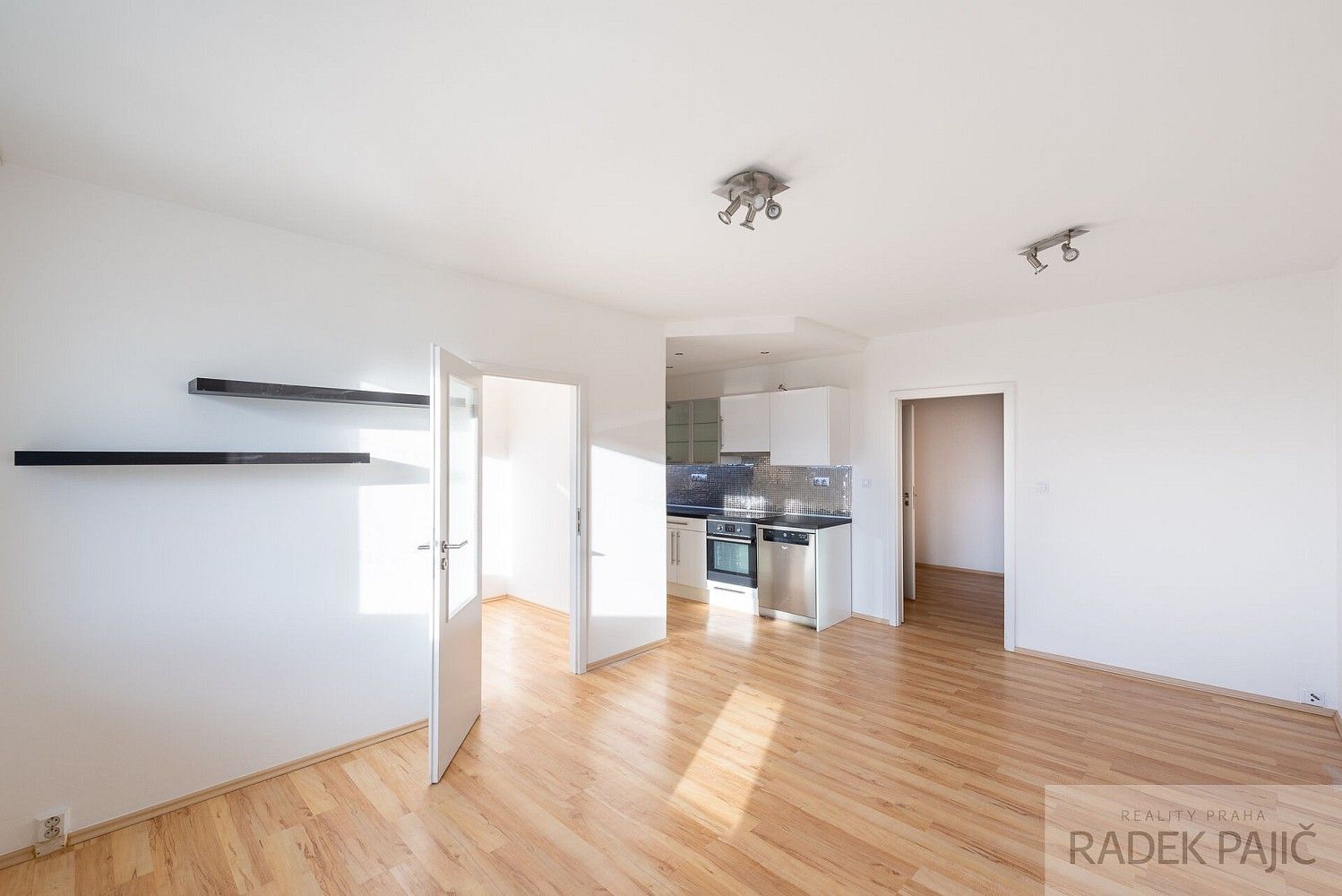 Byt 1+1 · 48 m² · Praha - Háje, okres Praha 11, Hlavní město Praha - 4