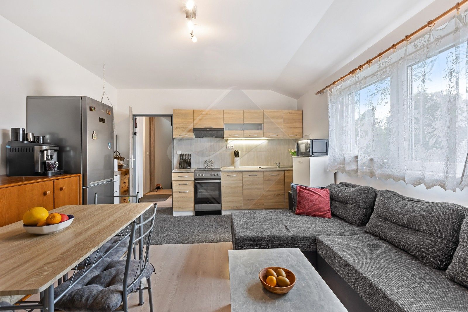 3+kk, Keltská, Praha, 75 m²