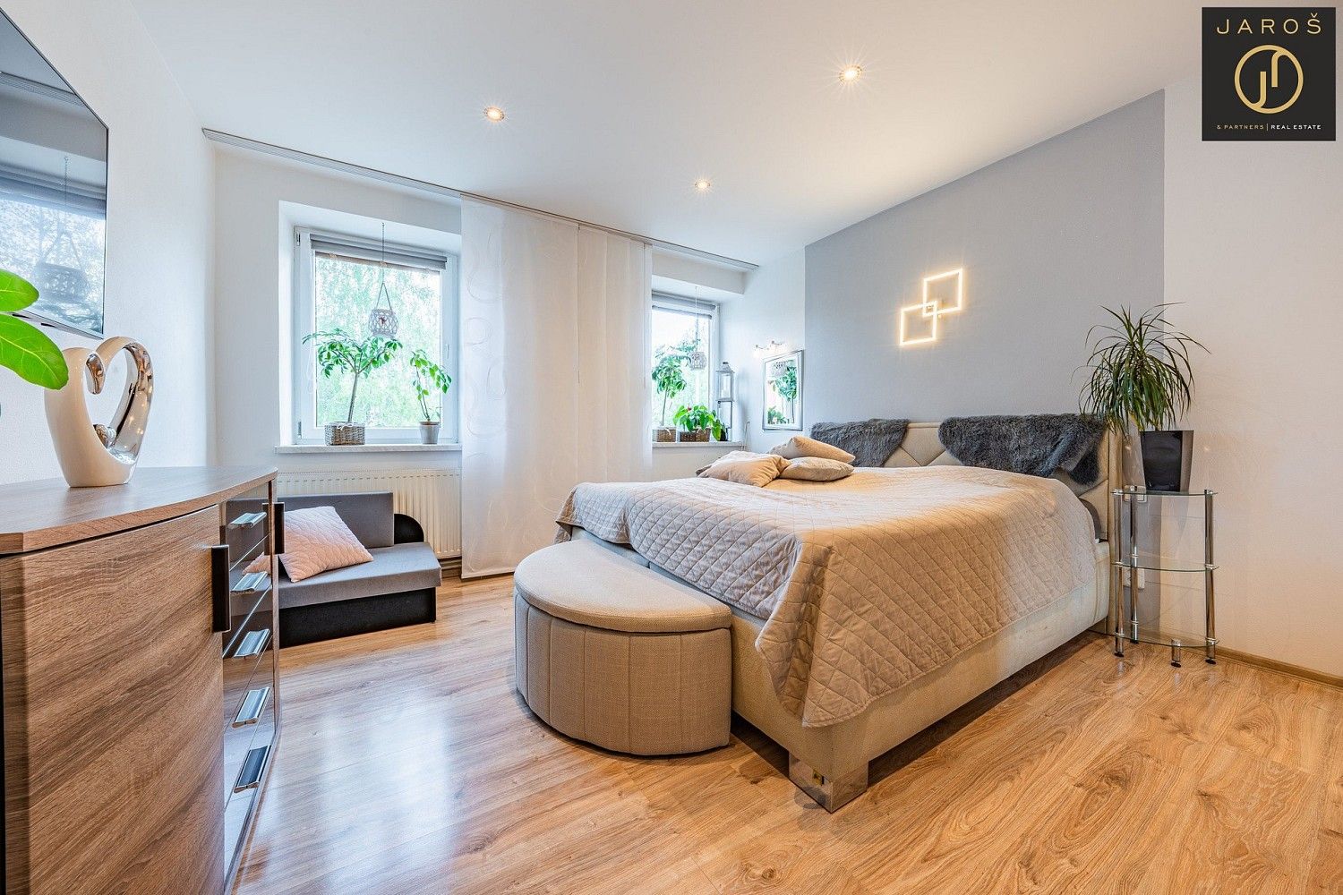 2+1, 9. května, Krnov - Pod Cvilínem, okres Bruntál, 50 m² - 2