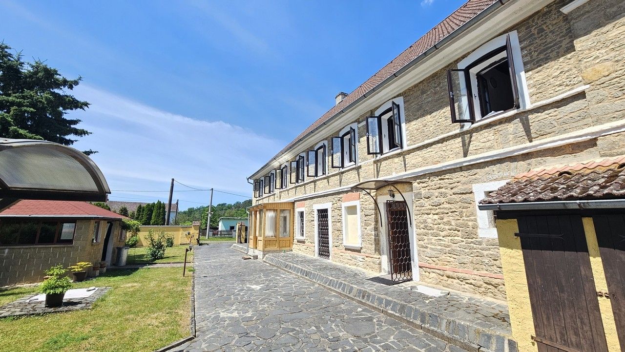 Rodinný dům · 460 m² · Úštěk Vědlice - 4