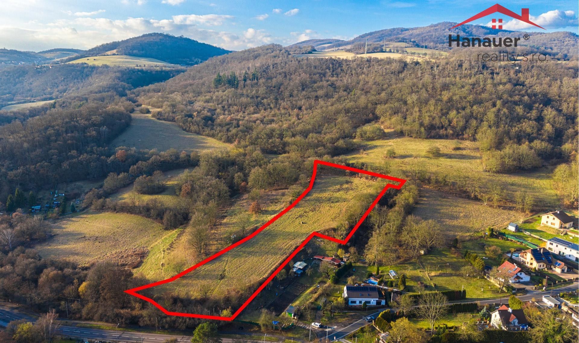 Pozemek pro bydlení, 11 413 m²