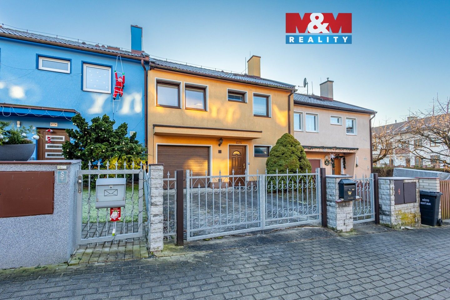 Rodinné domy, Višňová, Nový Bor, 200 m²