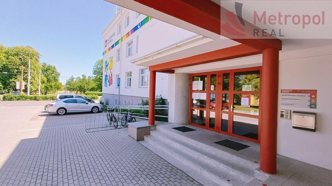 Kancelář · 19 m² · Zborovské náměstí 2018, Pardubice Zelené Předměstí - 3