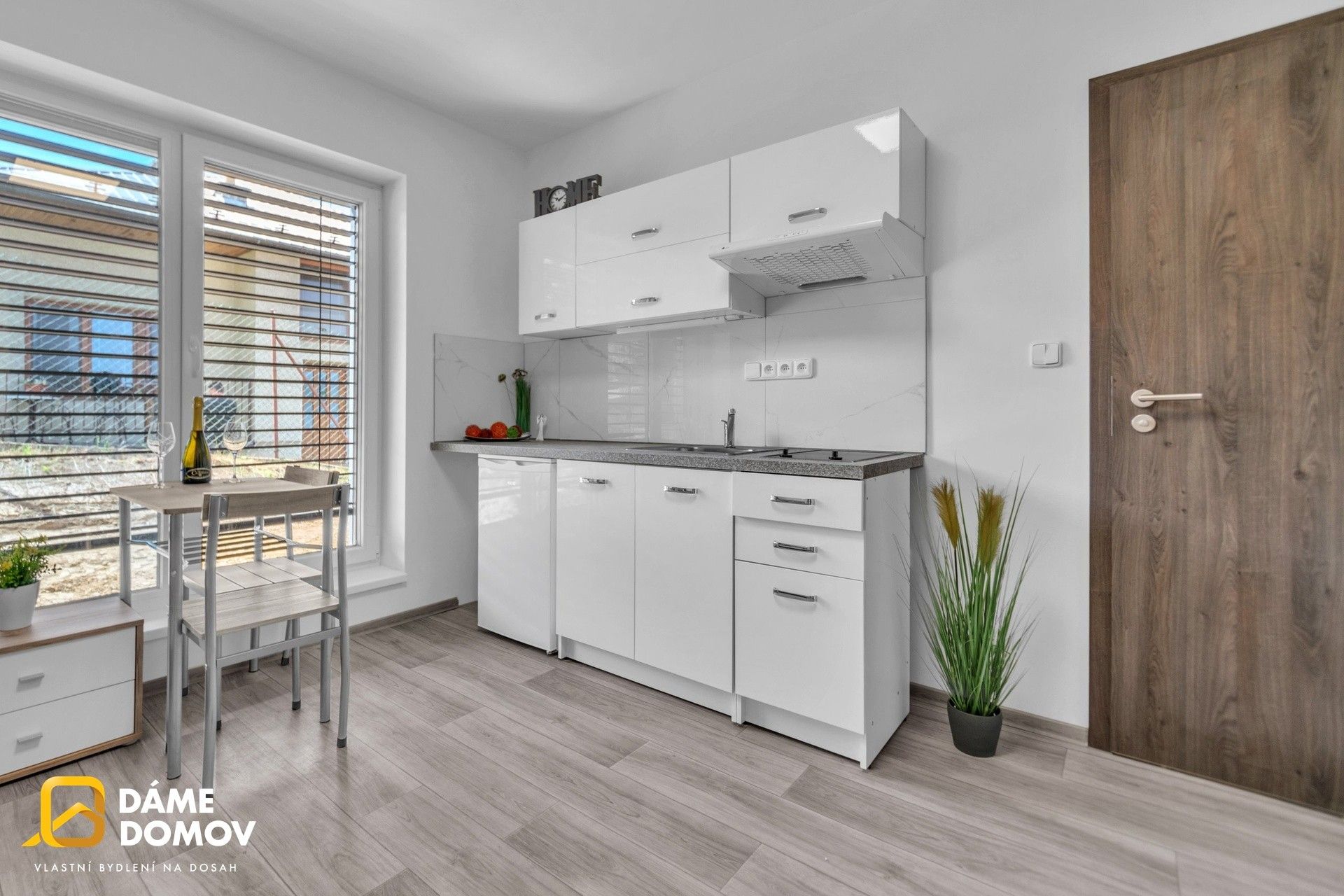 Pronájem byt 1+kk - Svat. Čecha,Prštné,Zlín, 22 m²