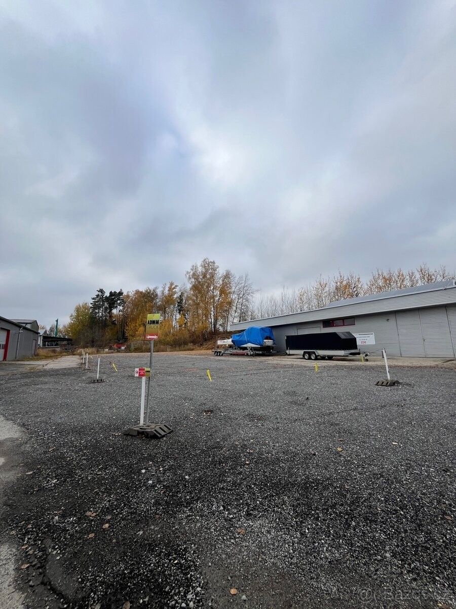 Pronájem garáž - Lišov u Českých Budějovic, 373 72