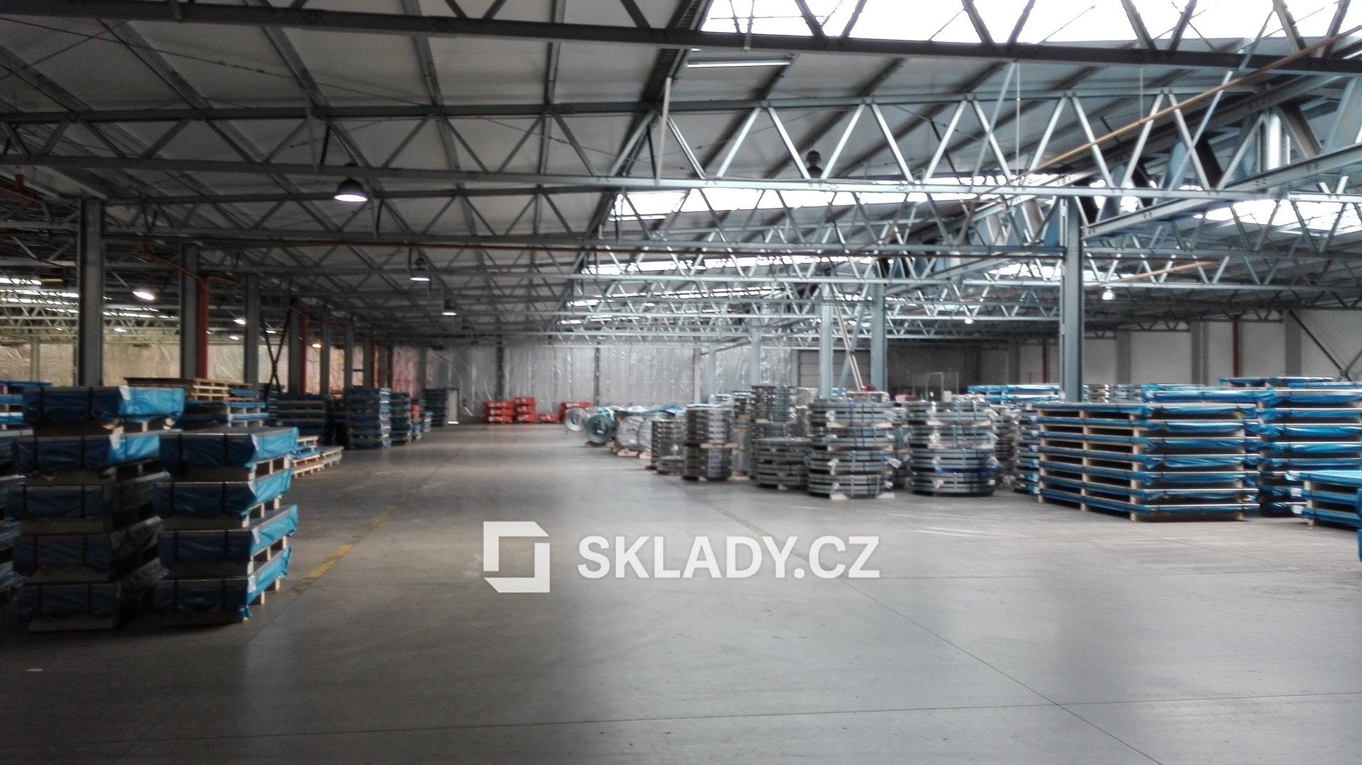 Sklady, Kolín, 2 m²