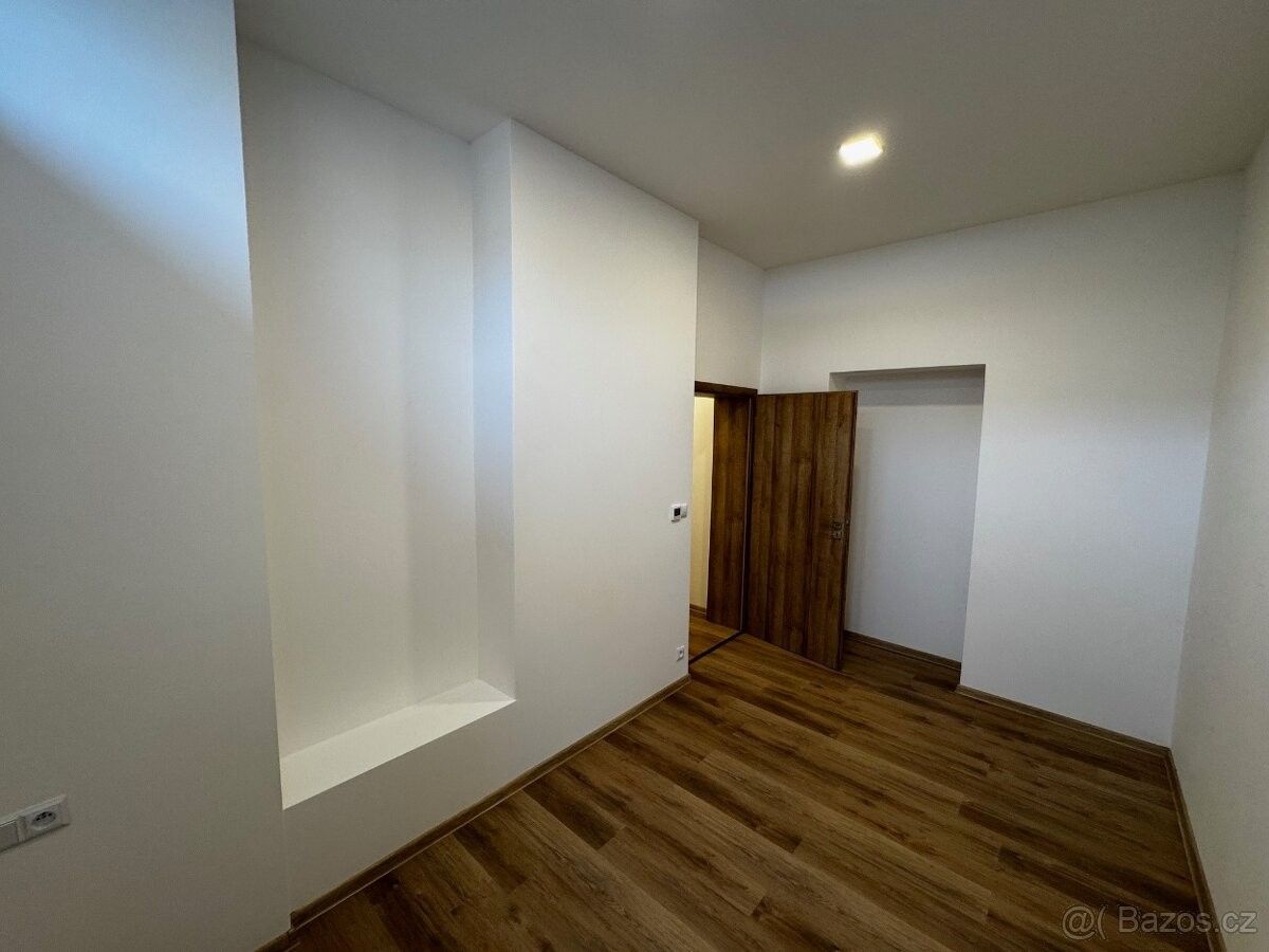 Prodej byt - Zubří, 756 54