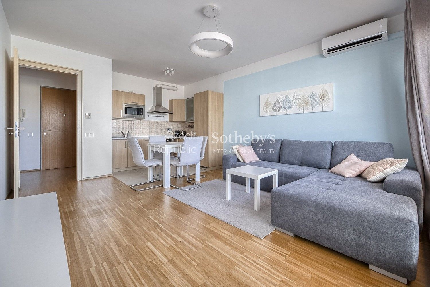 Byt 2+kk · 52 m² · Praha - Karlín, okres Praha 8, Hlavní město Praha - 3