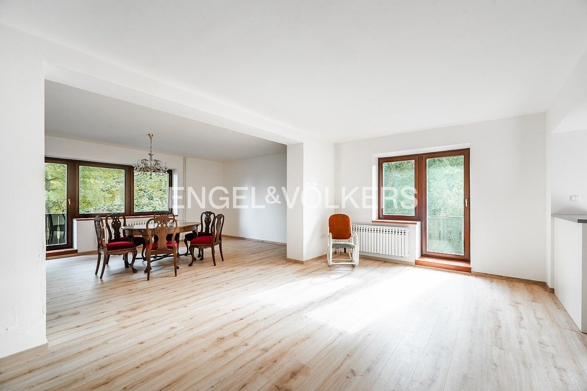 3+kk, Pod hájovnou, Praha, 123 m²