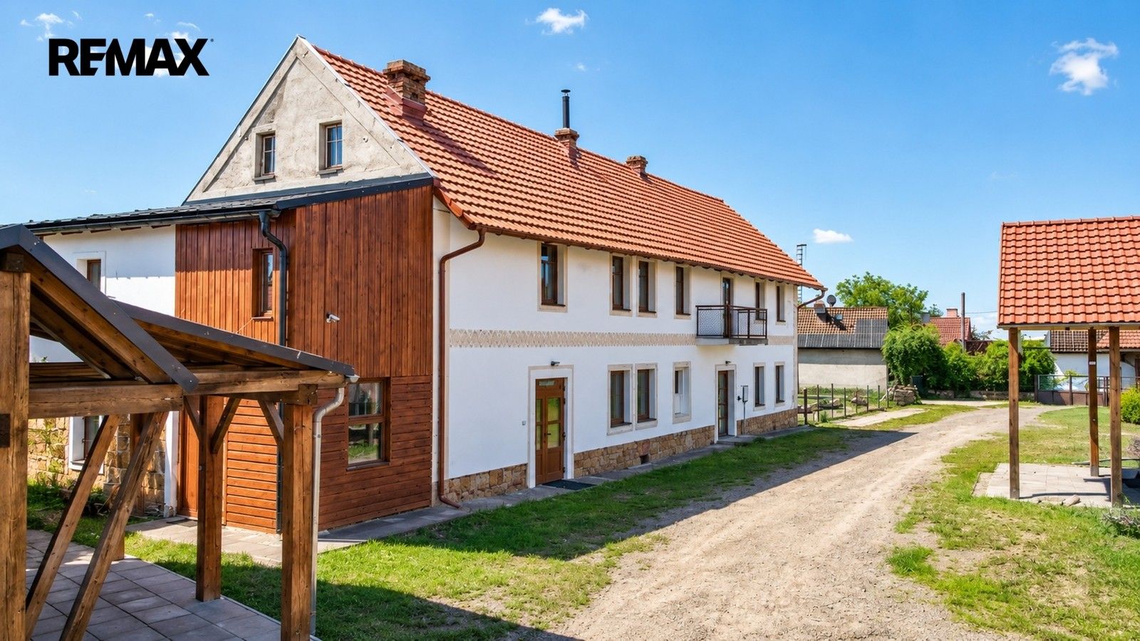 Prodej rodinný dům - Kokořín Březinka, 320 m² - 1