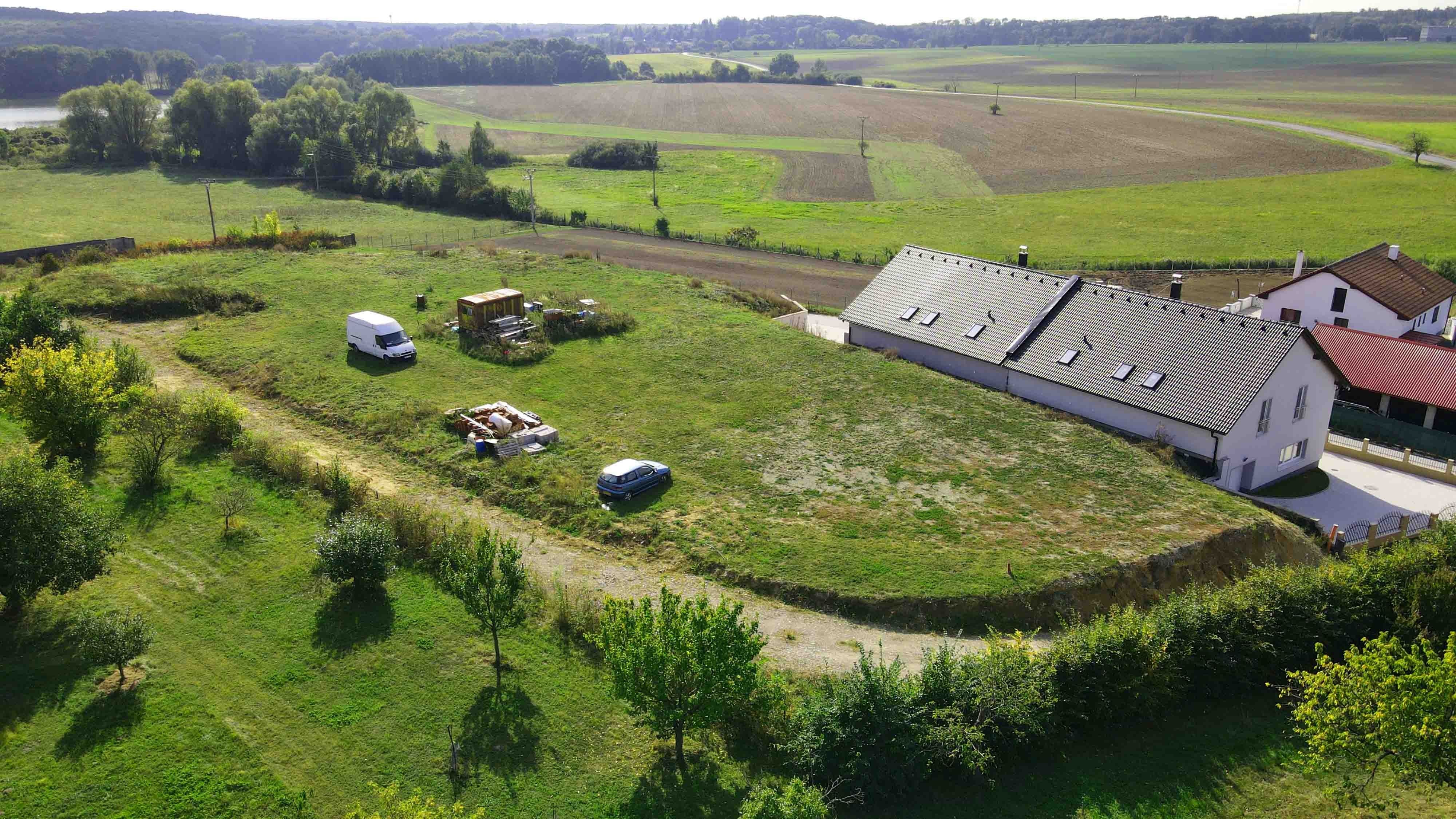 Prodej pozemek pro bydlení - Rabakov, 686 m²