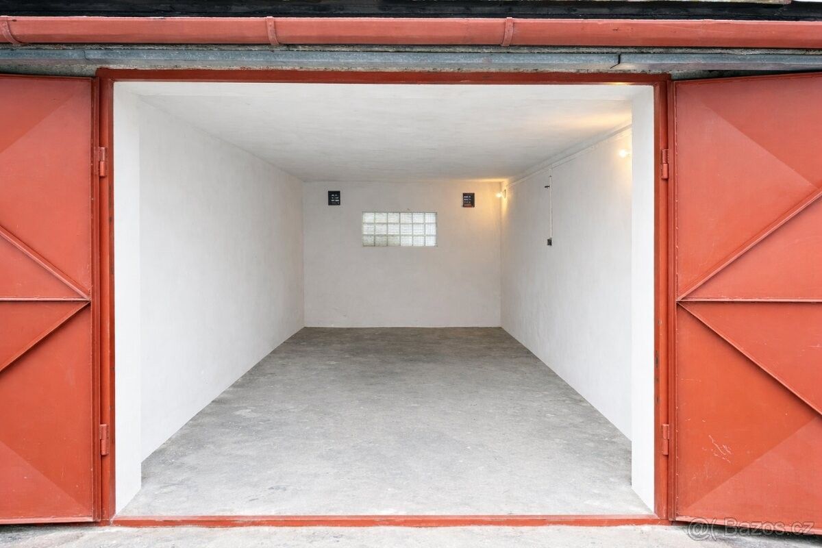 Prodej garáž - Opava, 746 01