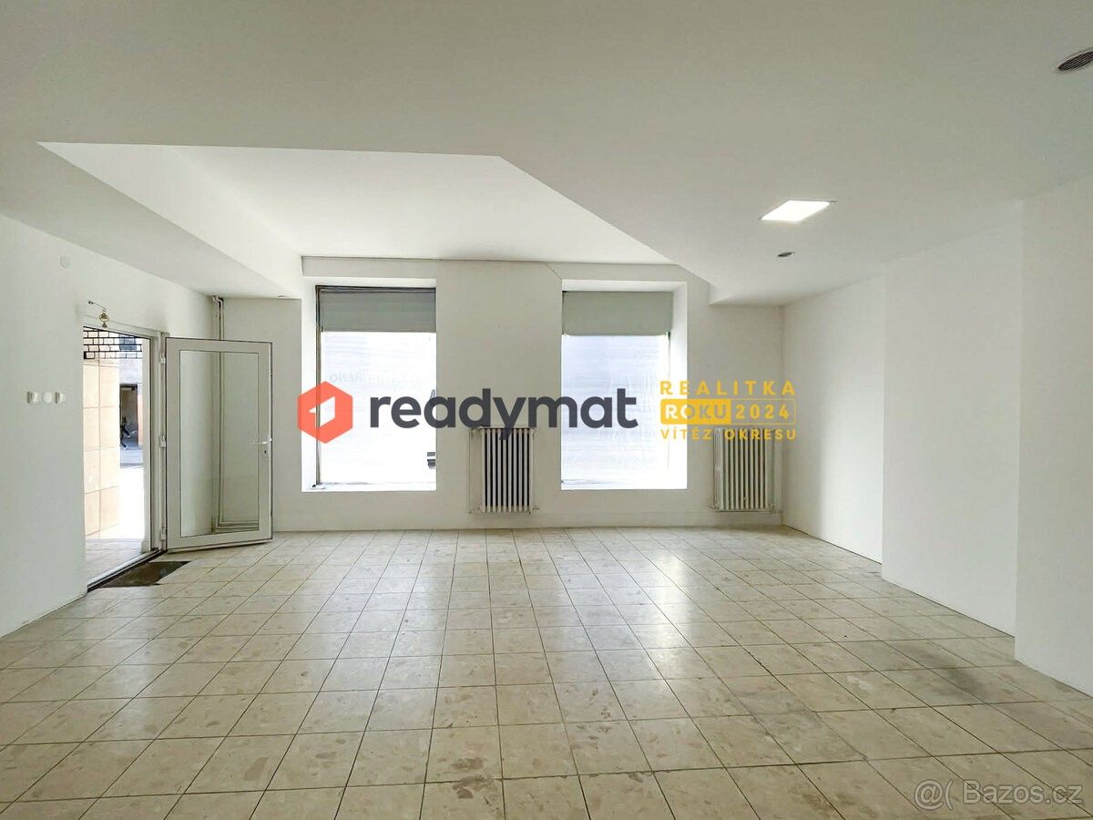 Pronájem obchodní prostory - Hodonín, 695 01