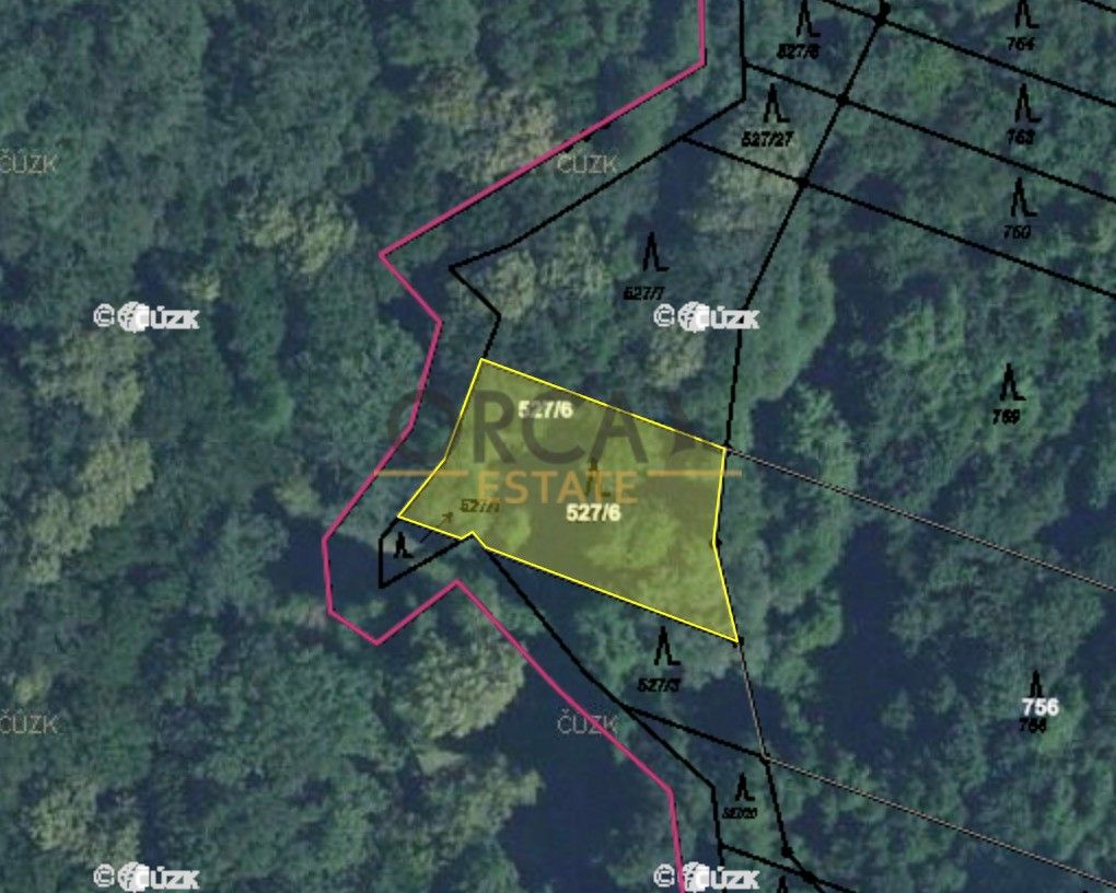 Lesy, Bohuslavice u Zlína, 763 51, 1 529 m²