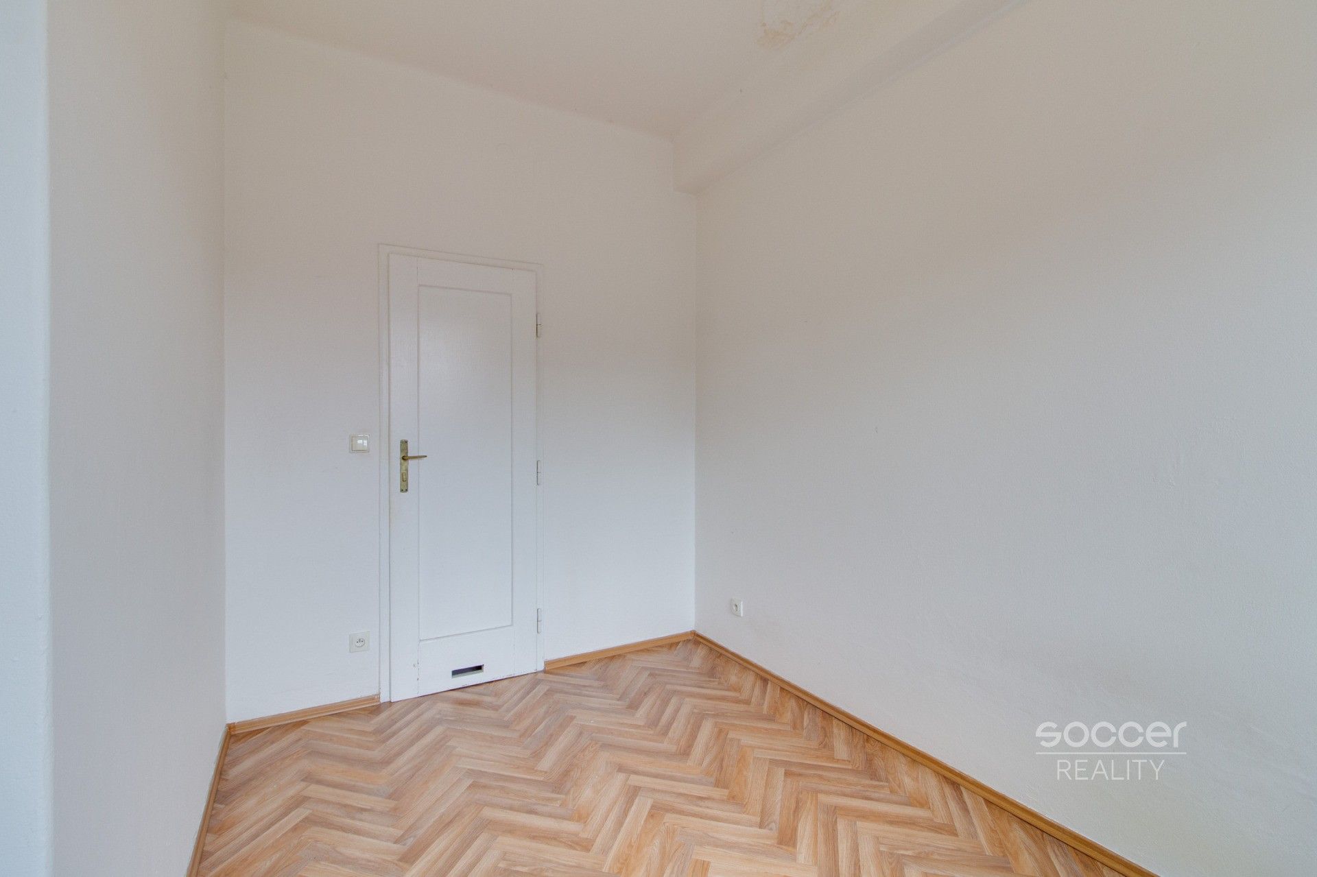 Pronájem byt 1+1 - Kolbenova, Praha, 45 m² - 5