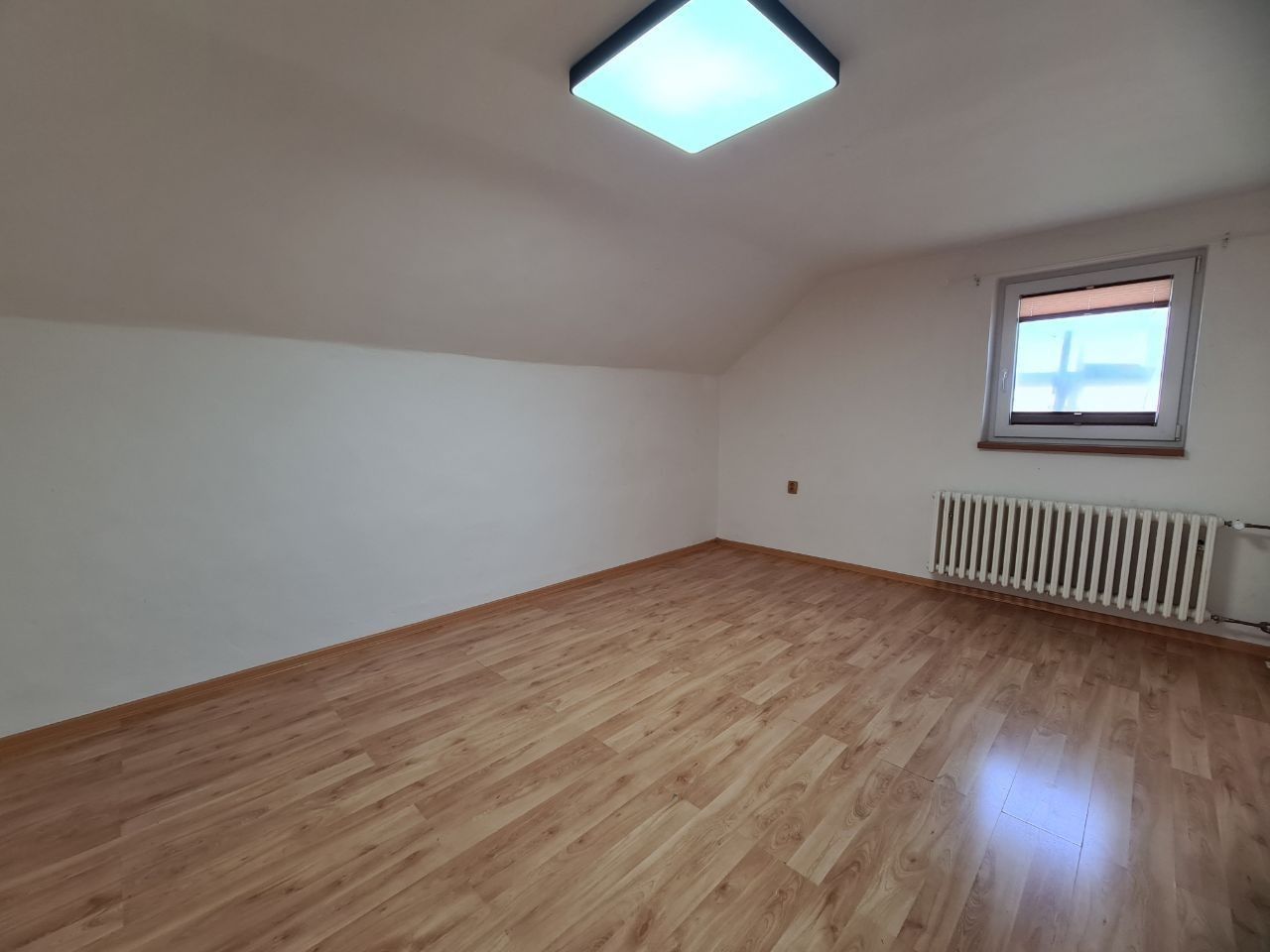 2+1, Jaroměřská, Praha - Horní Měcholupy, 75 m² - 2