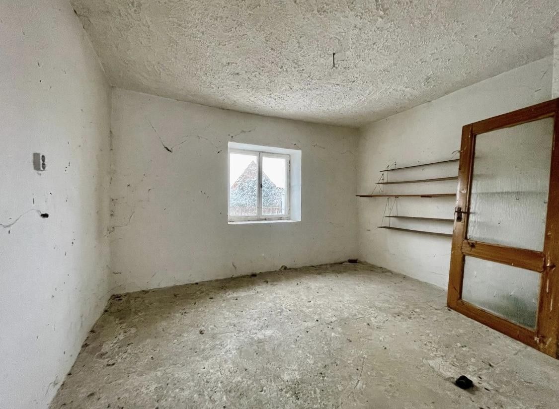 Prodej rodinný dům - Mory, Podbořany, 80 m²