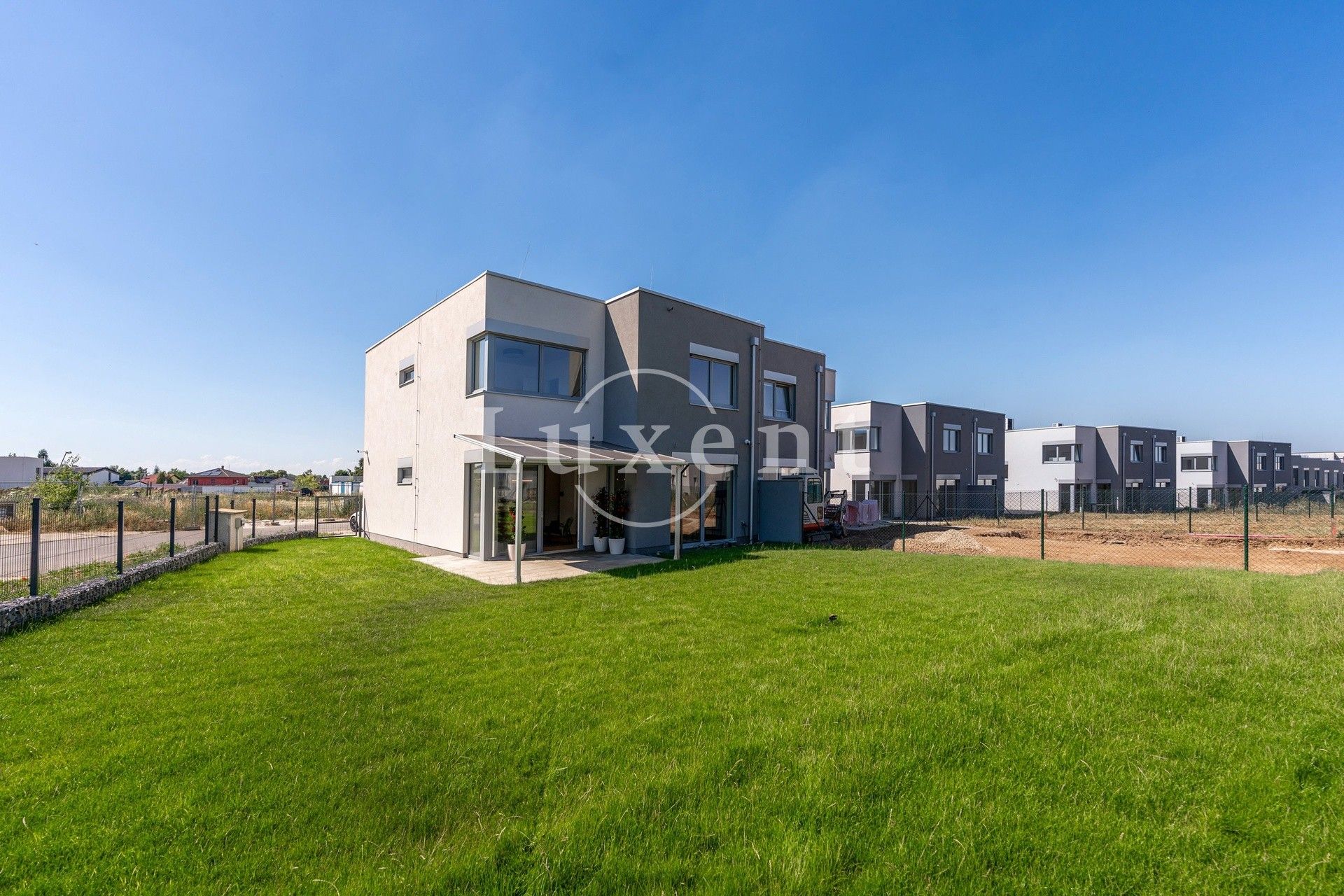 Prodej rodinný dům - Cenomanská, Chýně, 174 m²