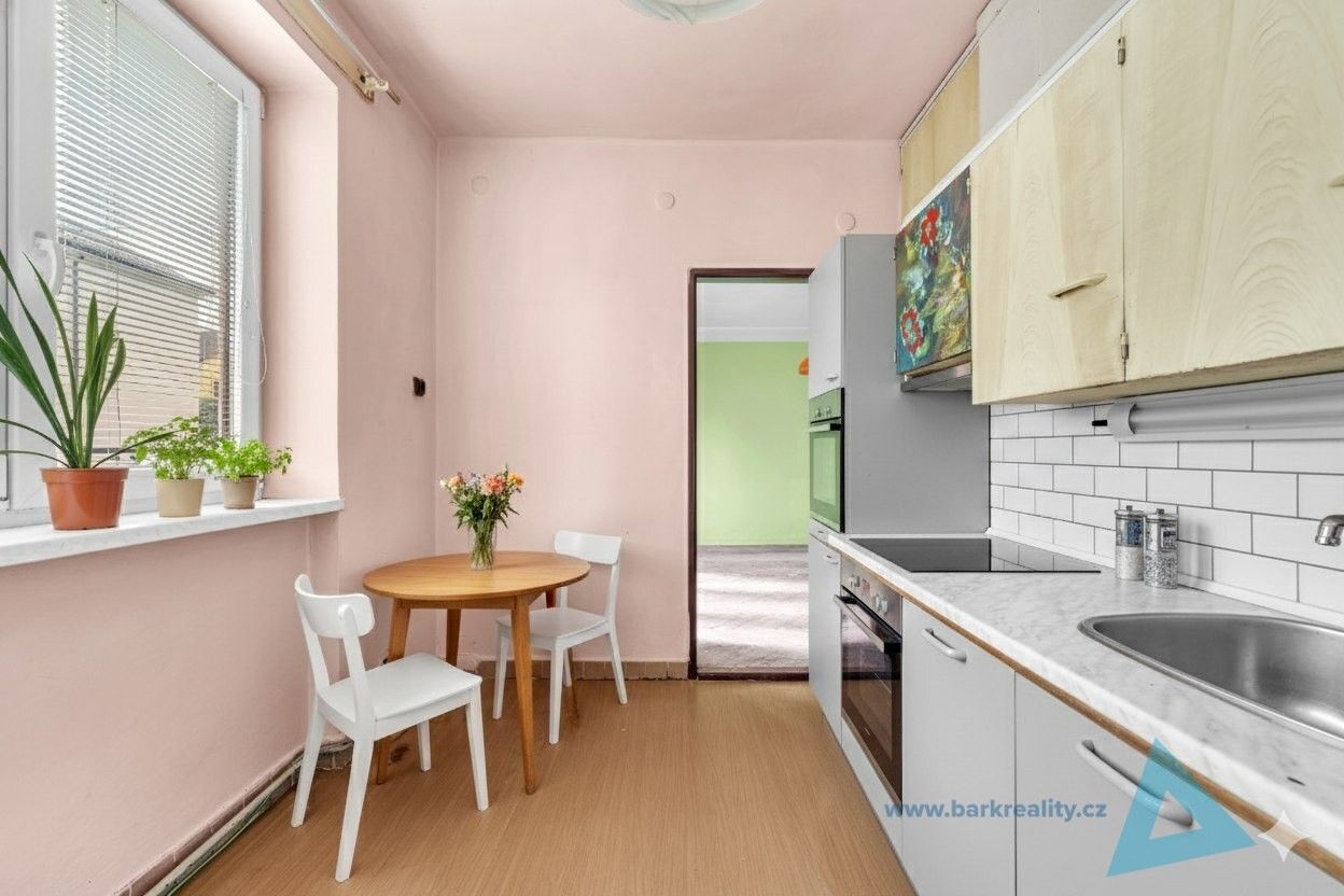 Prodej byt 2+1 - Achátová, Nová Paka, 47 m²