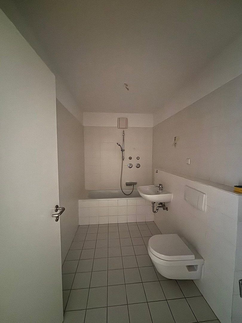 Byt 3+1 · 78 m² · Pintschstraße 2 Berlin Friedrichshain Berlin 10249 - 4