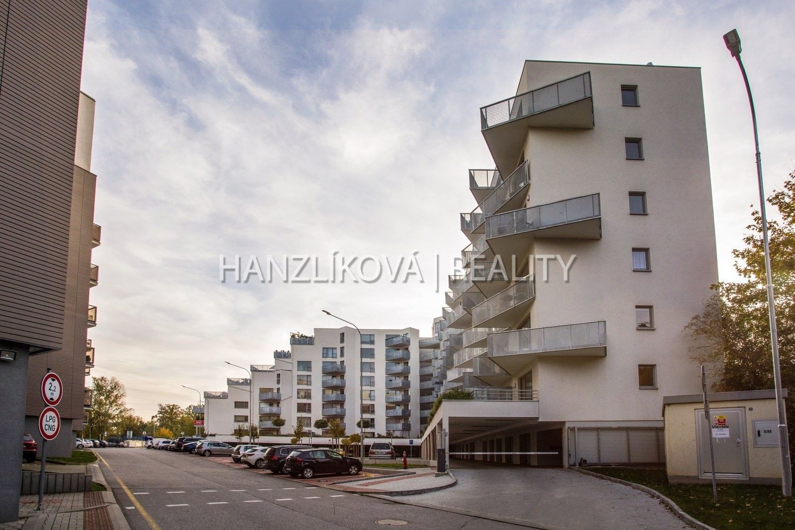 2+kk, Volejbalistů, České Budějovice, 45 m²