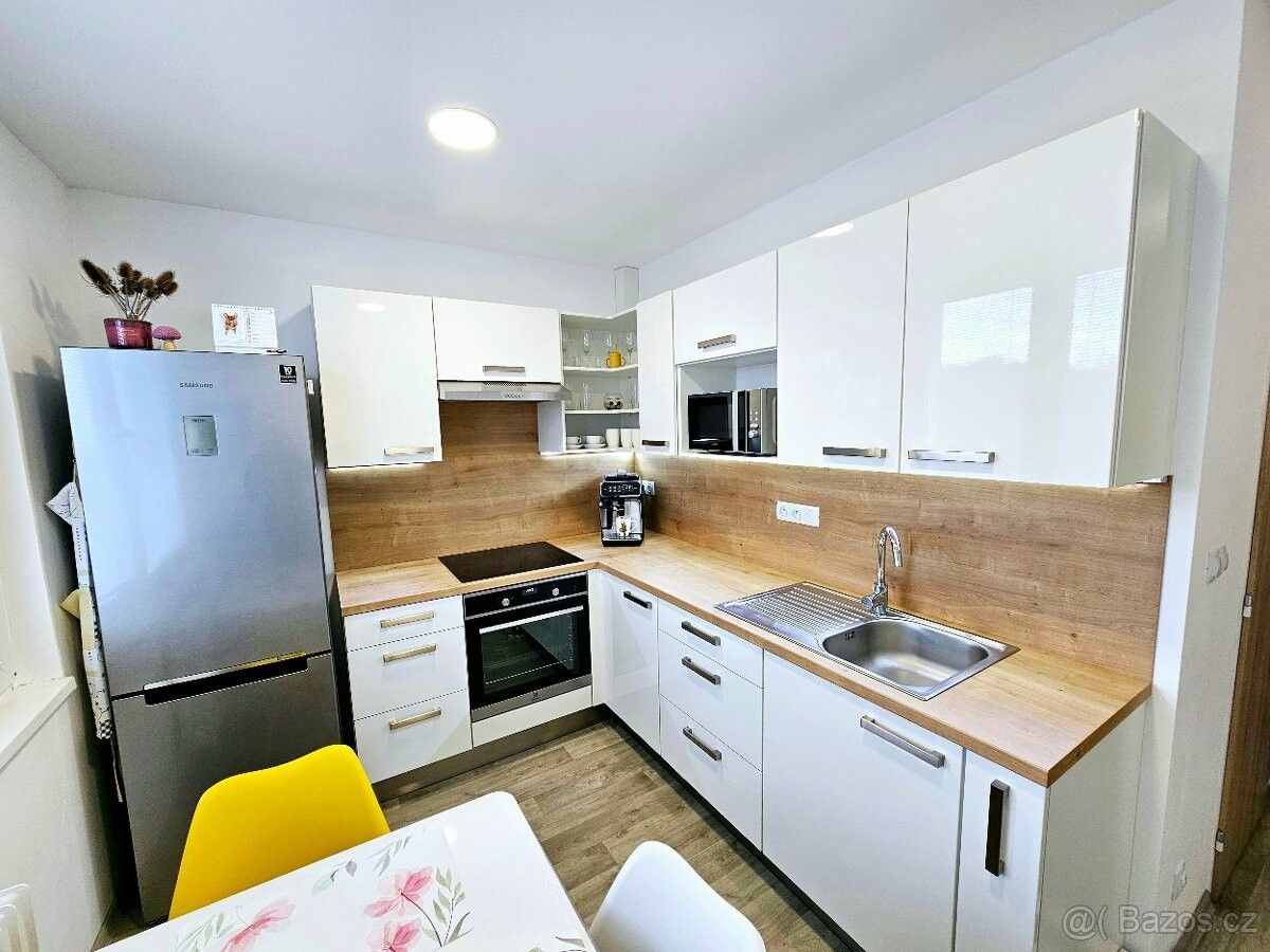 Byty, Náměšť nad Oslavou, 675 71