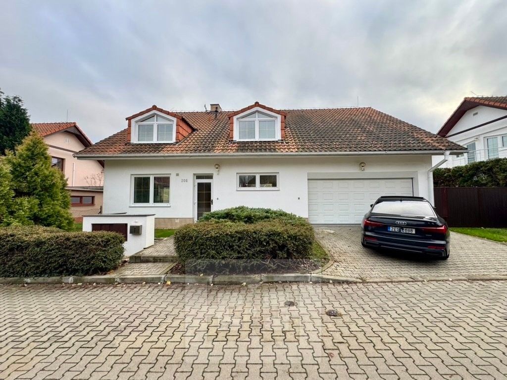 Rodinné domy, Lelekovice, 664 31