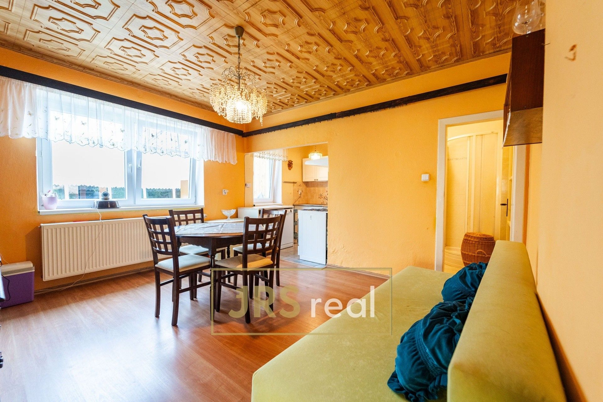 Prodej rodinný dům - Popice, 220 m² - 5