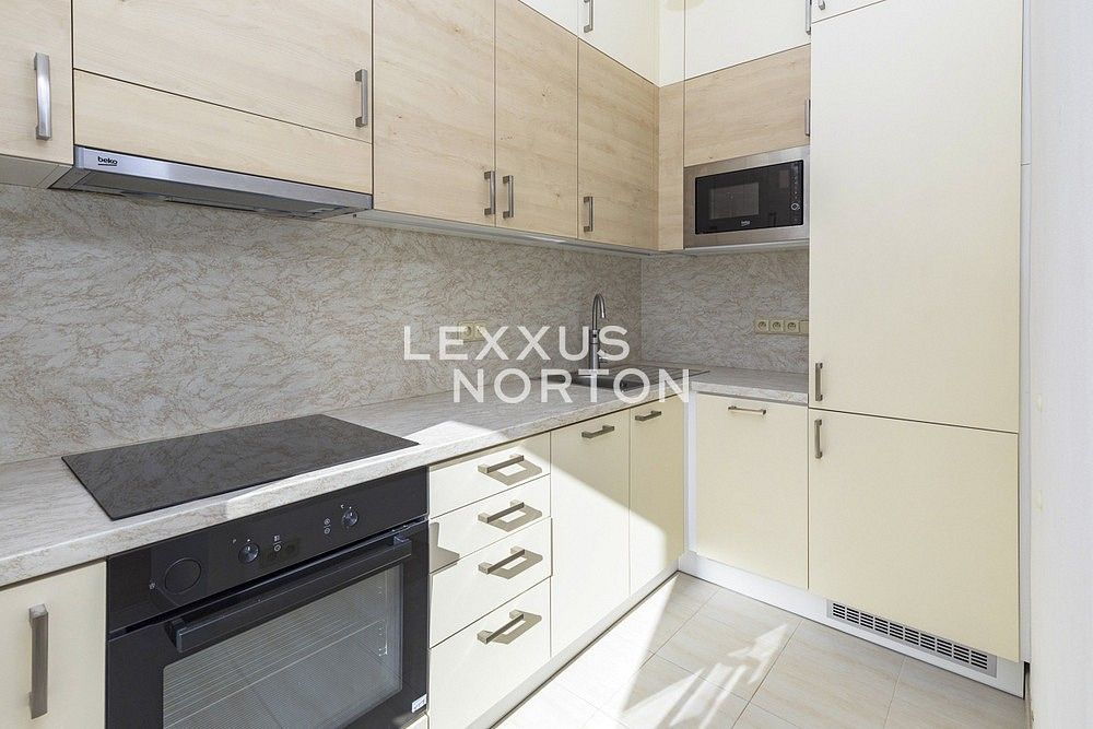 3+1, Praha - Libeň, okres Praha 8, Hlavní město Praha, 75 m² - 2