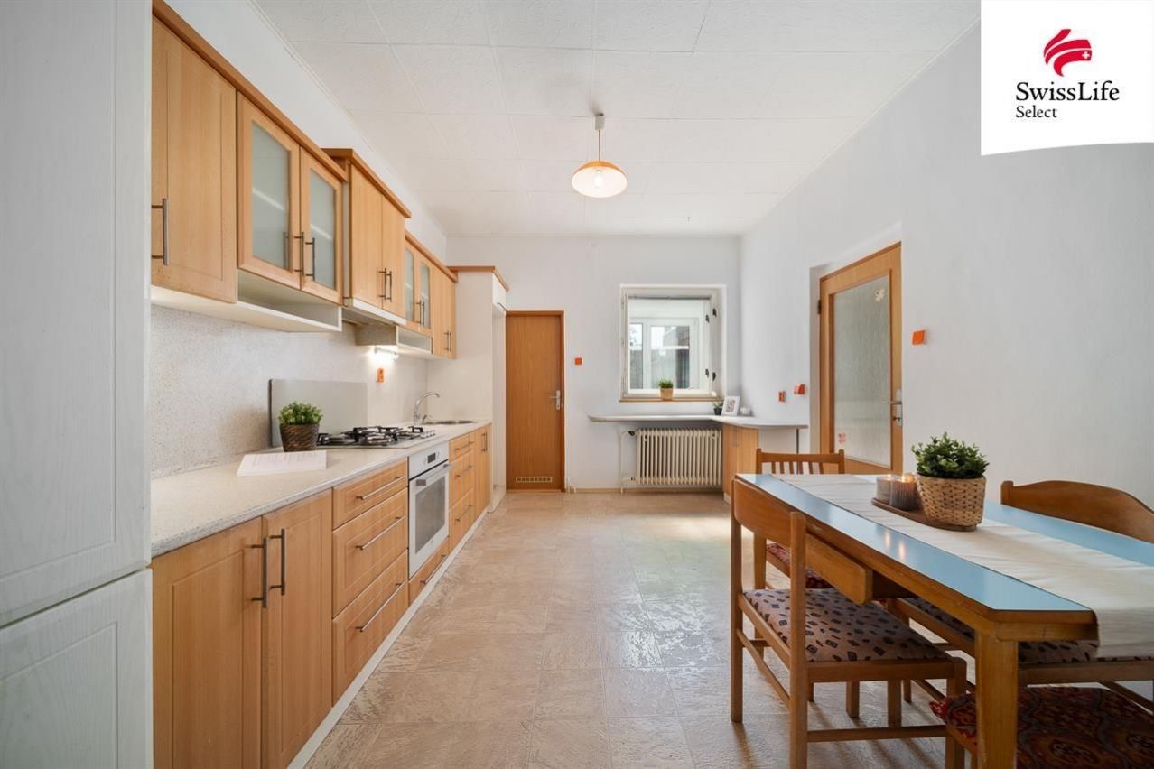 Prodej rodinný dům - Náhon, Hradec Králové, 93 m²