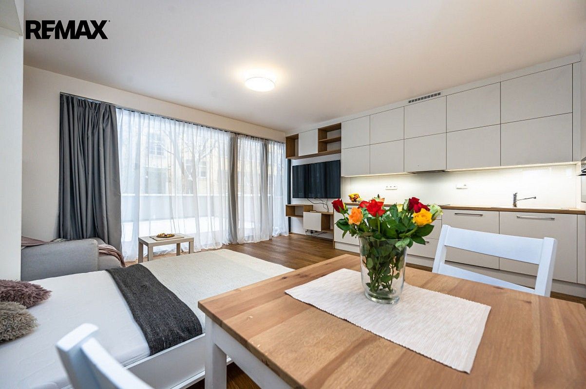 1+kk, Praha - Libeň, okres Praha 8, Hlavní město Praha, 45 m² - 1