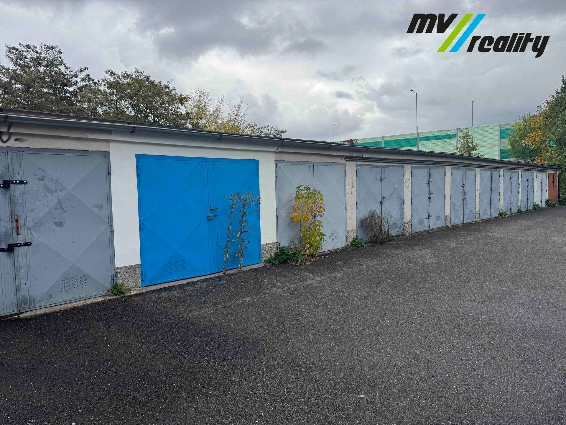 Garáže, Klučovská, Praha, 17 m²