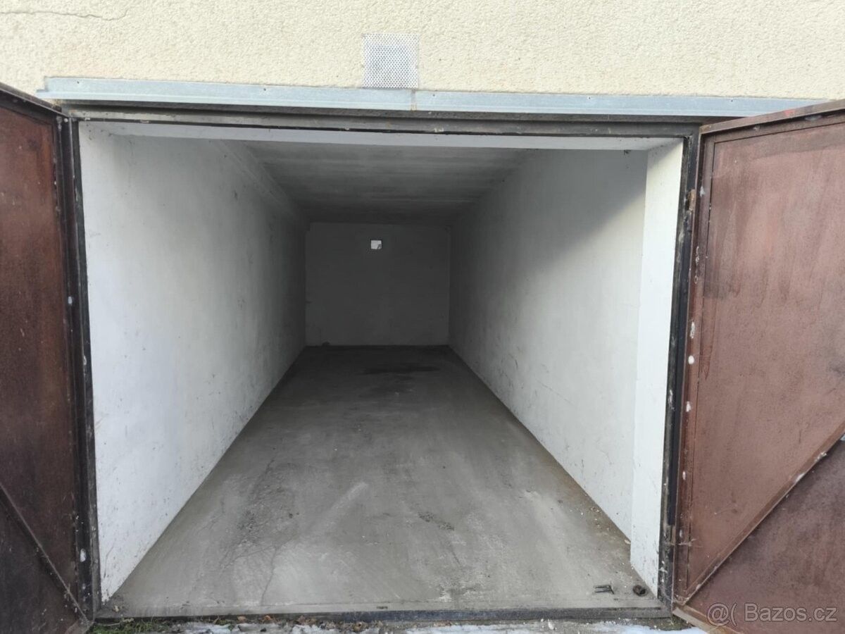 Pronájem garáž - Prostějov, 796 01