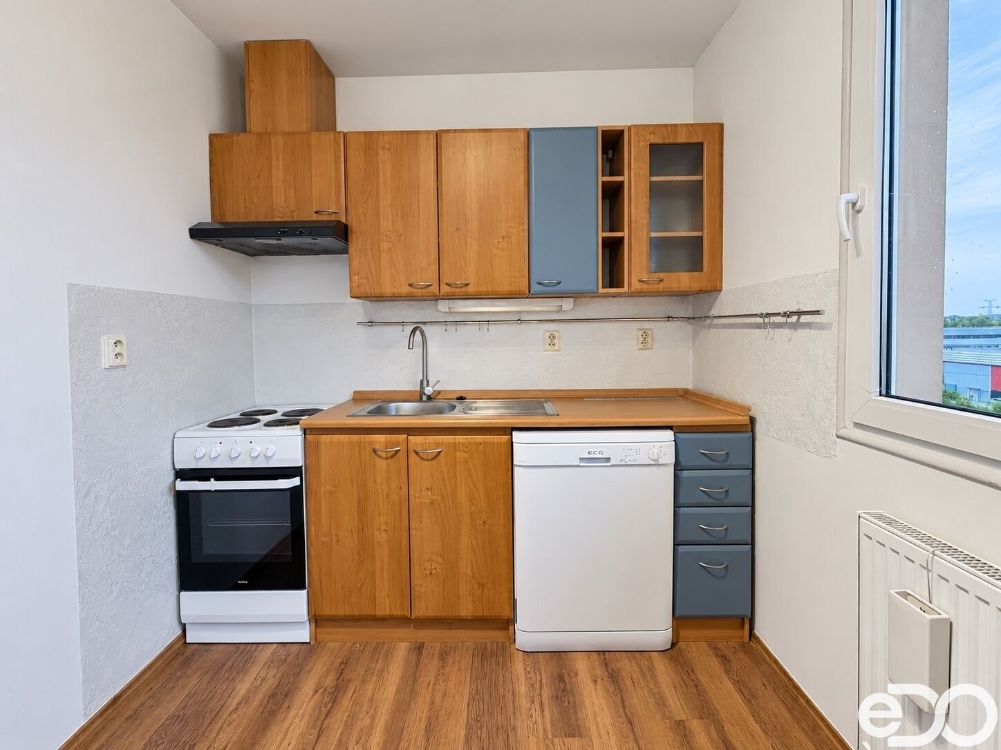 2+kk, 5. května, Měšice, 47 m² - 2