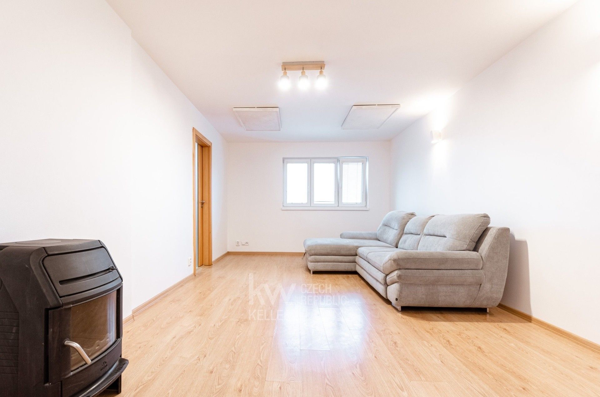 2+kk, Viklefova, Praha, 56 m²