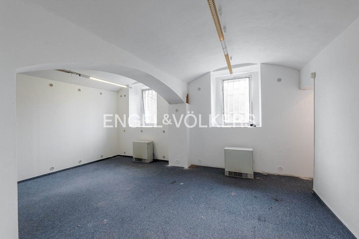 Kancelář · 42 m² · Marie Cibulkové 351, Praha Nusle - 3