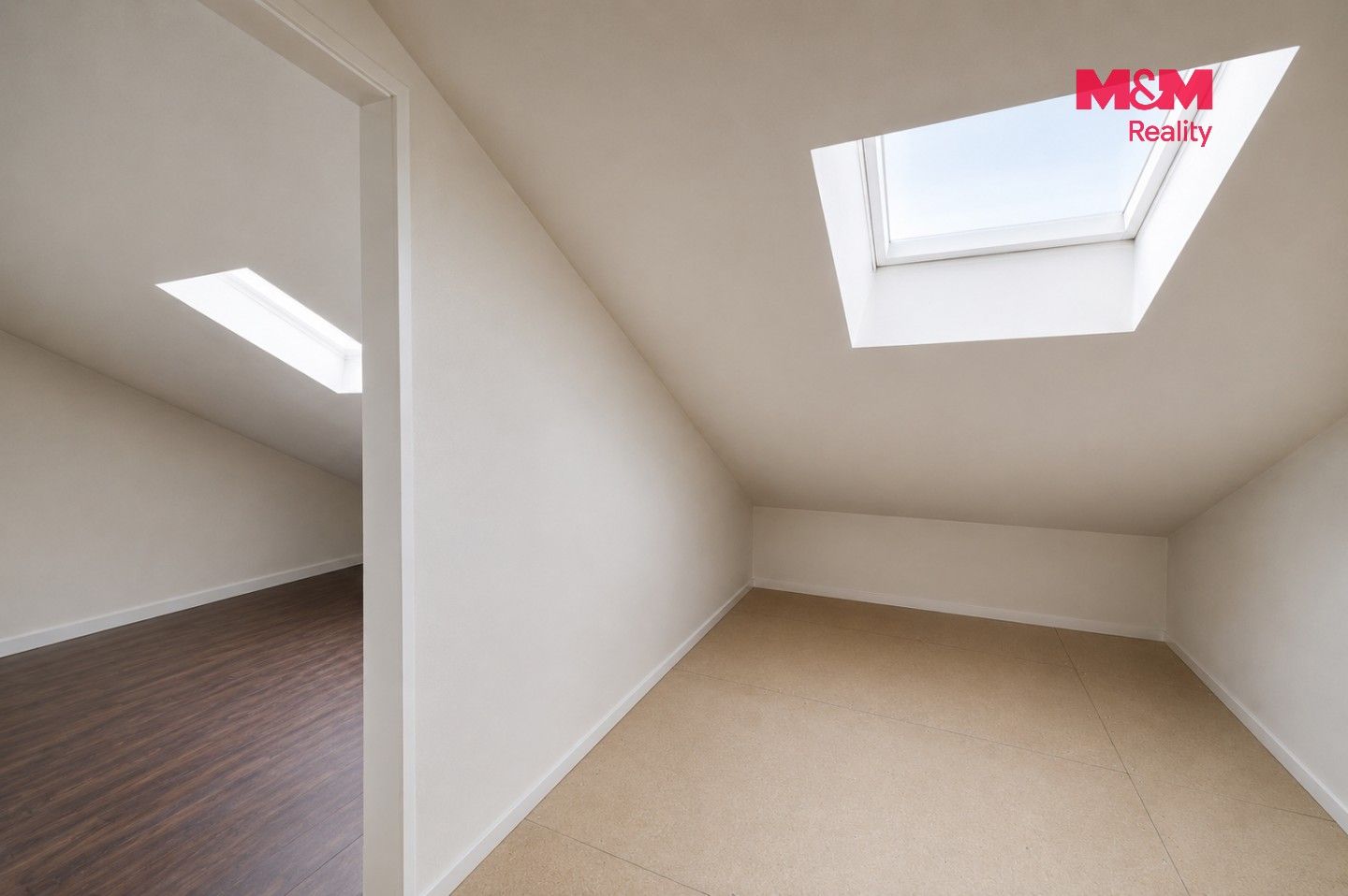 Prodej byt 3+kk - Břehnická, Cheb, 78 m² - 5