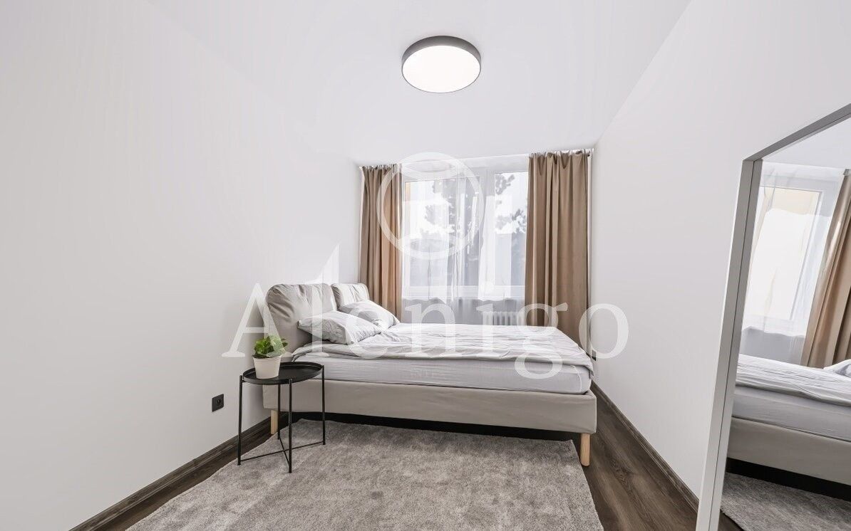 Byt 2+kk · 45 m² · Kostřínská, Praha - 4