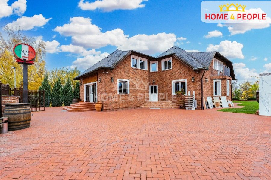 Prodej rodinný dům - Na hlavní, Praha, 370 m²