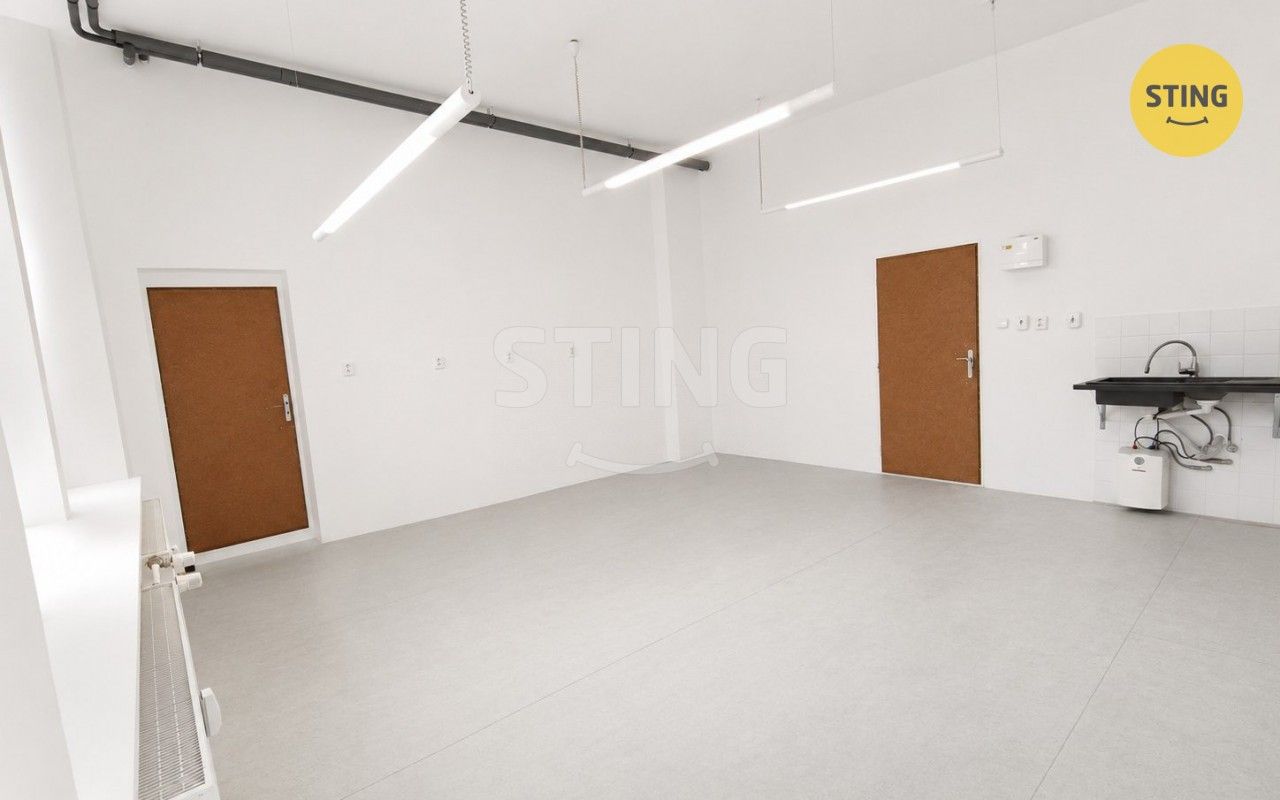 Kanceláře, Doubrava, 41 m² - 2