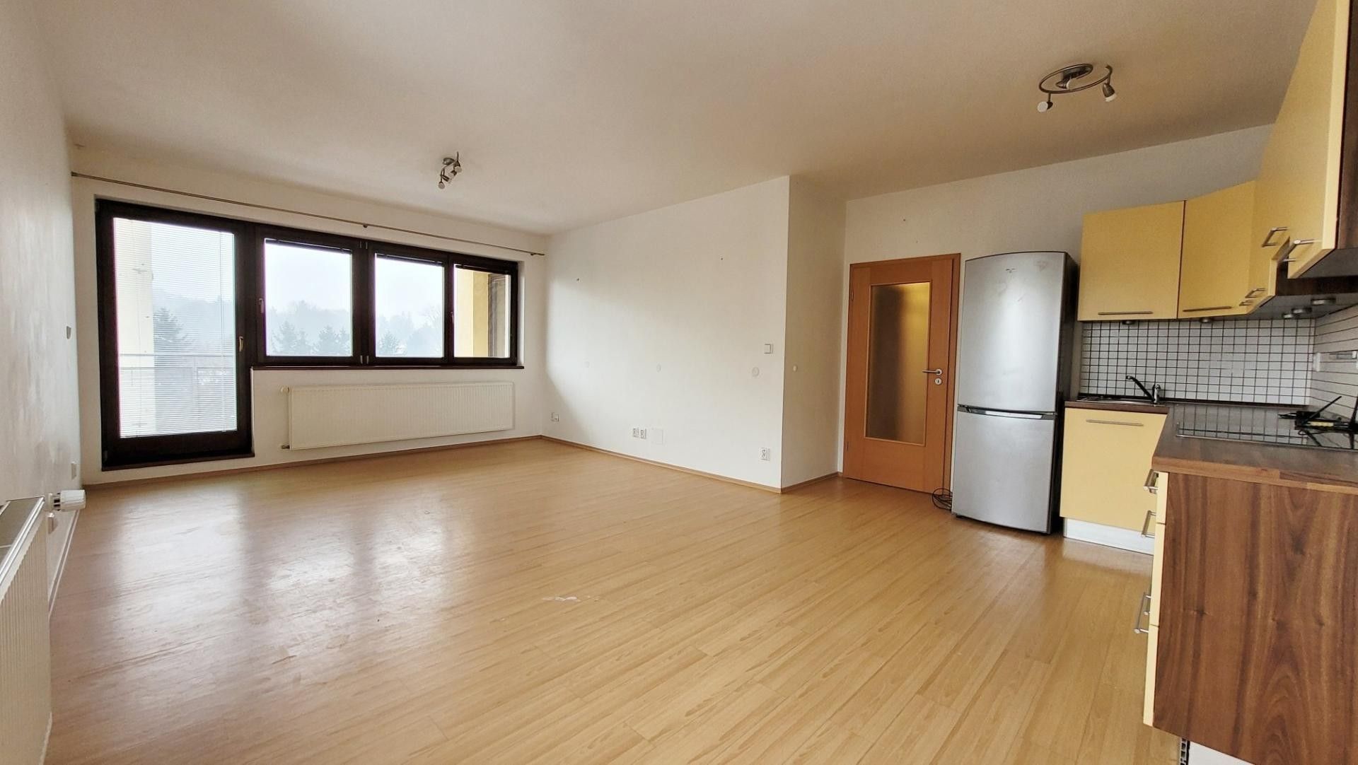 Prodej byt 2+kk - Dubeč, Praha, 61 m²