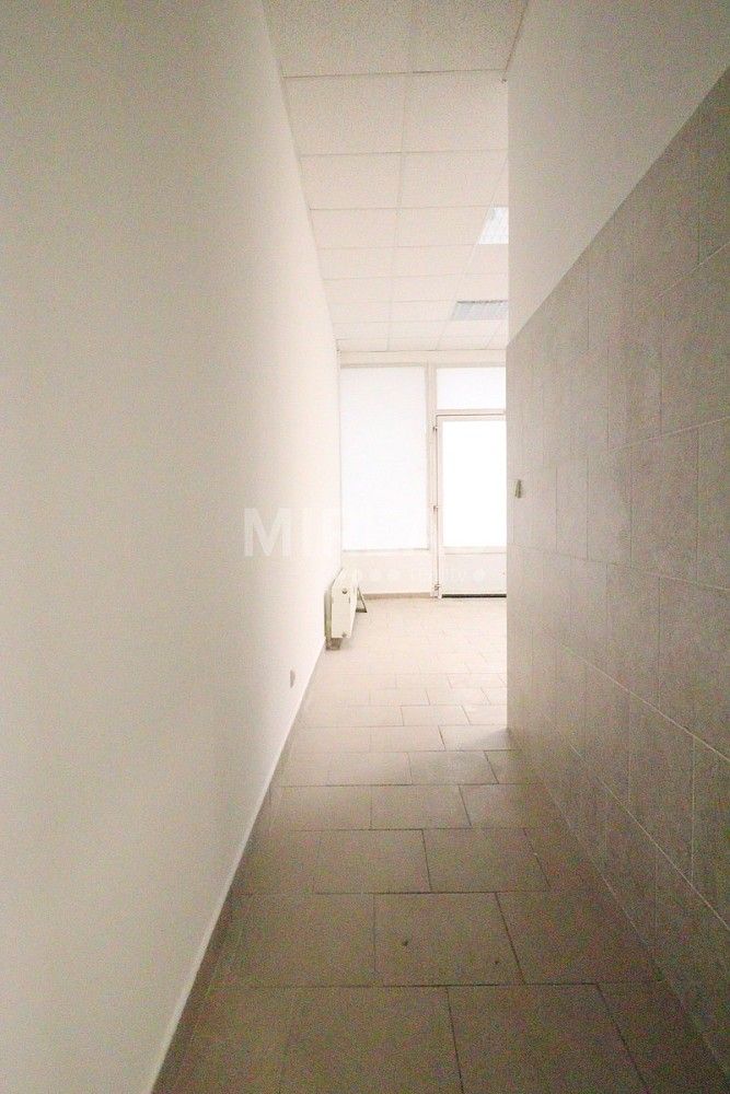 Obchodní prostory, Milovice - Mladá, okres Nymburk, Středočeský kraj, 47 m² - 2