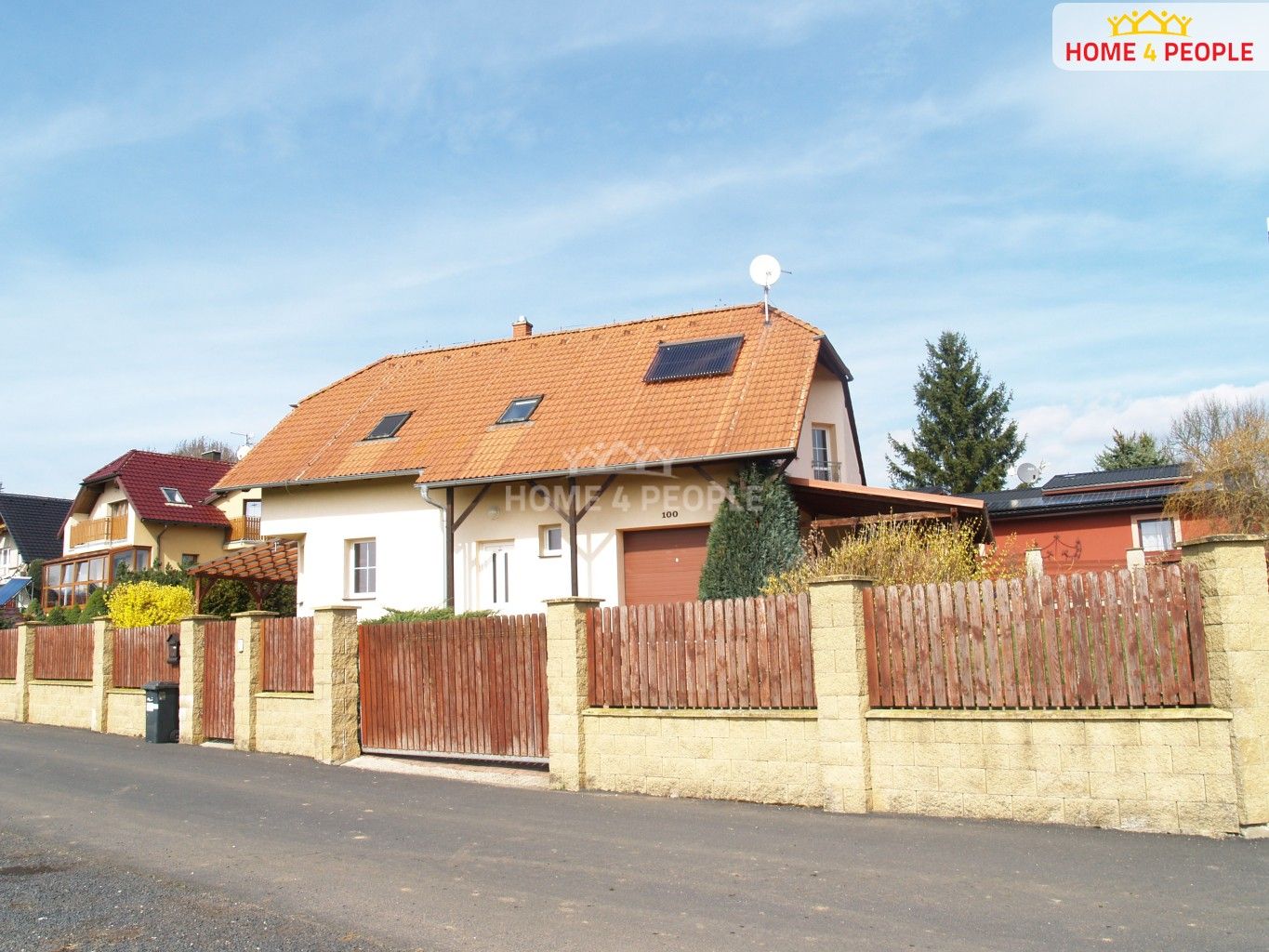 Prodej rodinný dům - Dolní Žďár, Ostrov, 264 m²