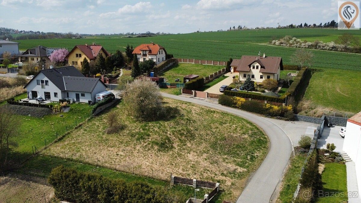 Prodej pozemek pro bydlení - Dolní Břežany, 252 41