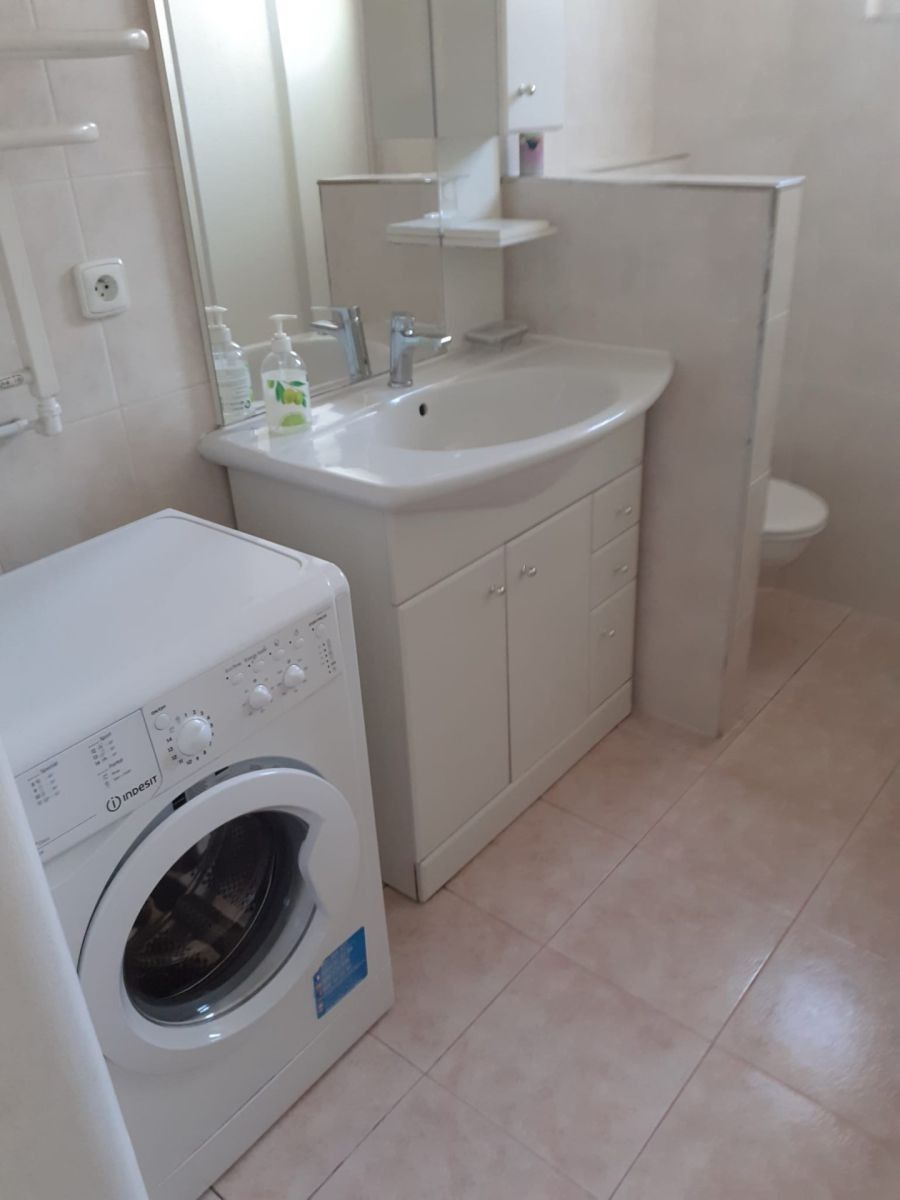 Byt 4+1 · 120 m² · K Dýmači, Praha - Cholupice - 3