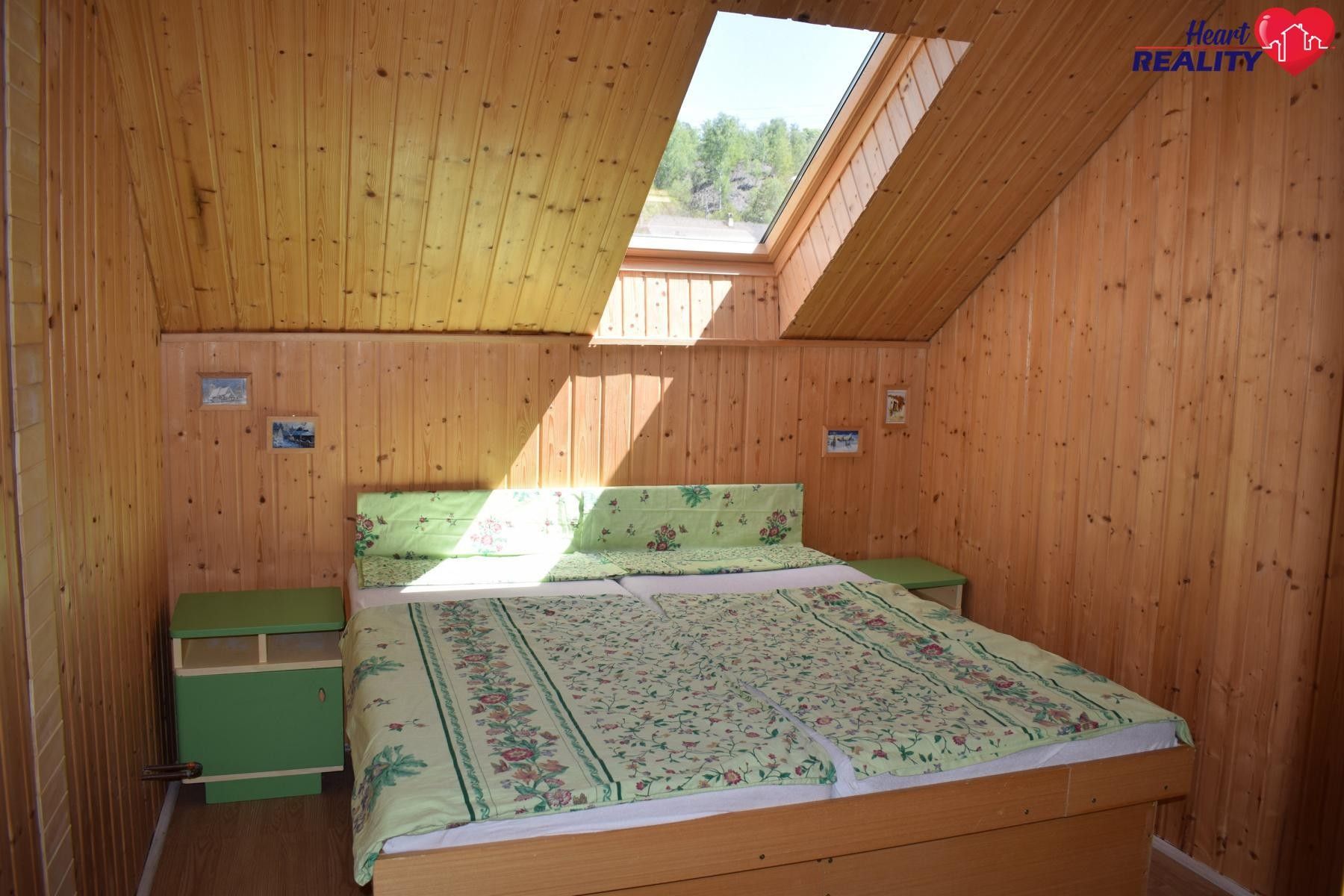 Prodej chata - Zálužné, Vítkov, 72 m²