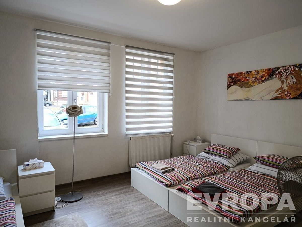 Prodej byt 2+1 - Palackého náměstí, Nový Bor, 66 m²