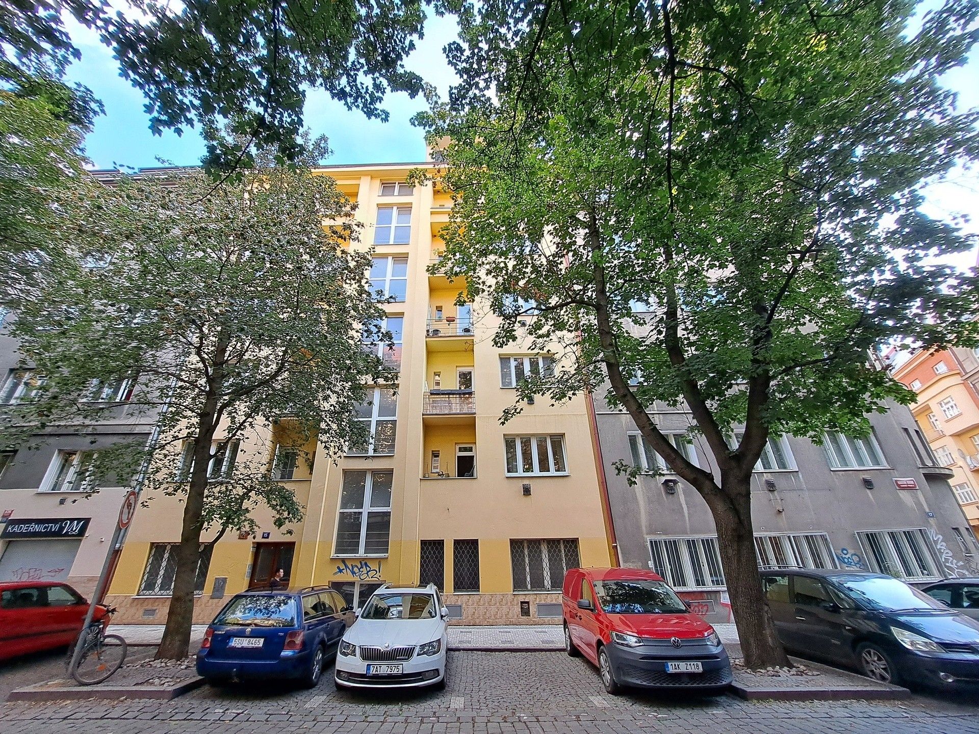 1+kk, Národní obrany, Praha, 31 m² - 1