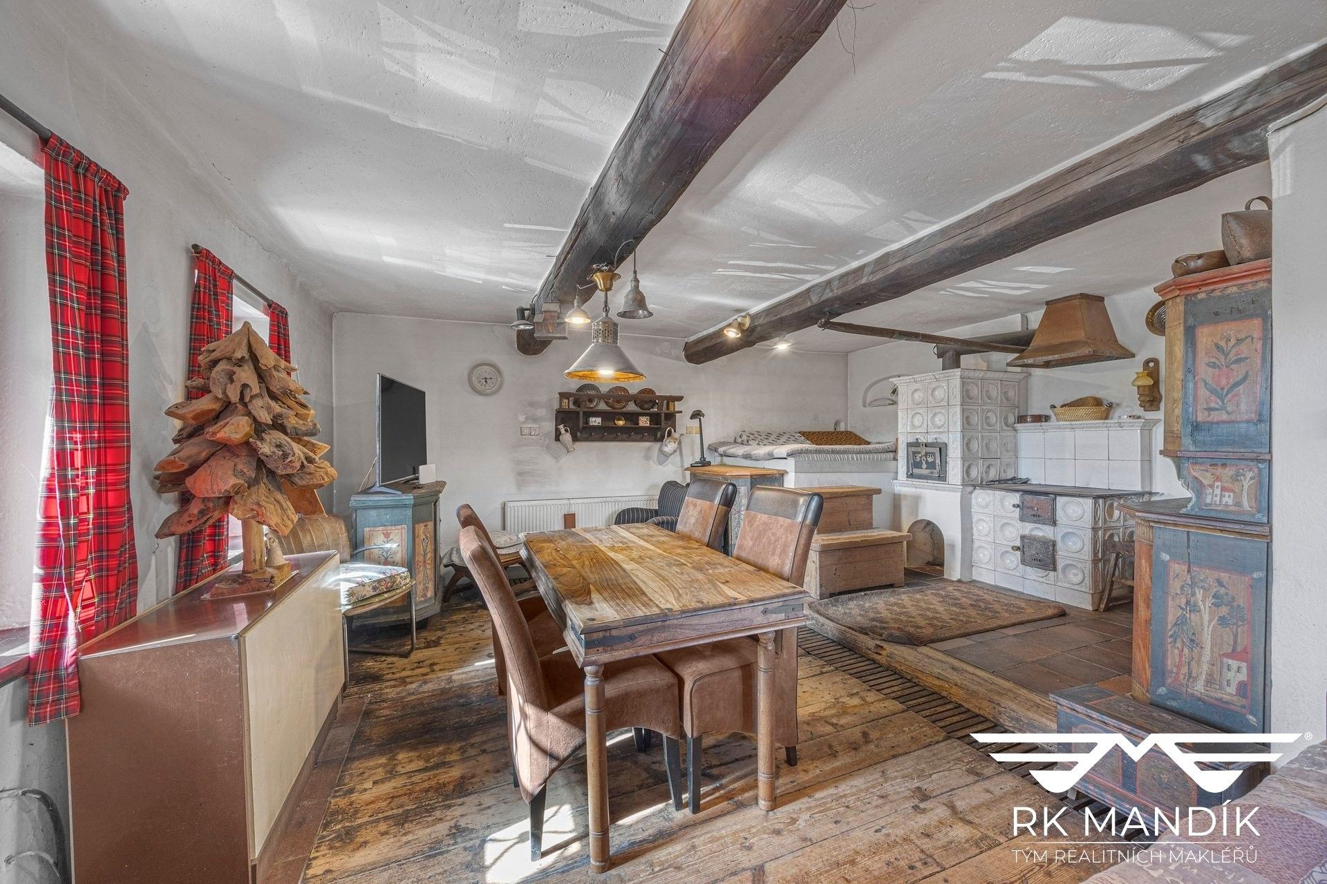 Chalupy, Oplany, 270 m² - 2