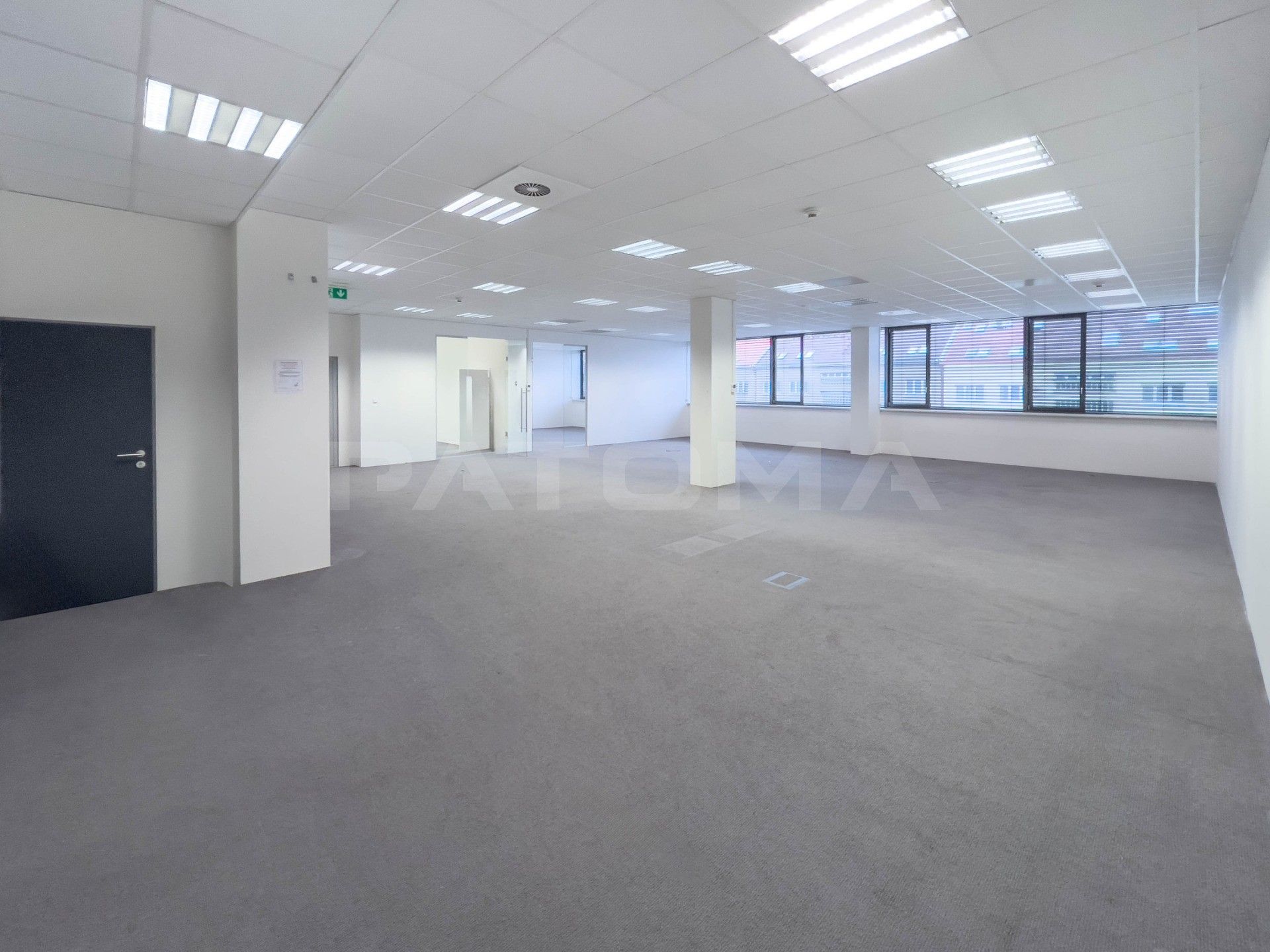 Pronájem kancelář - Budějovická, Praha, 242 m²